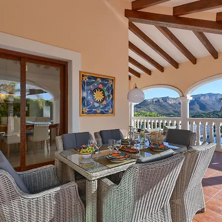 Villa Vinalopo *